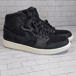 Nike Womens Air Jordan 1 Retro High Premium